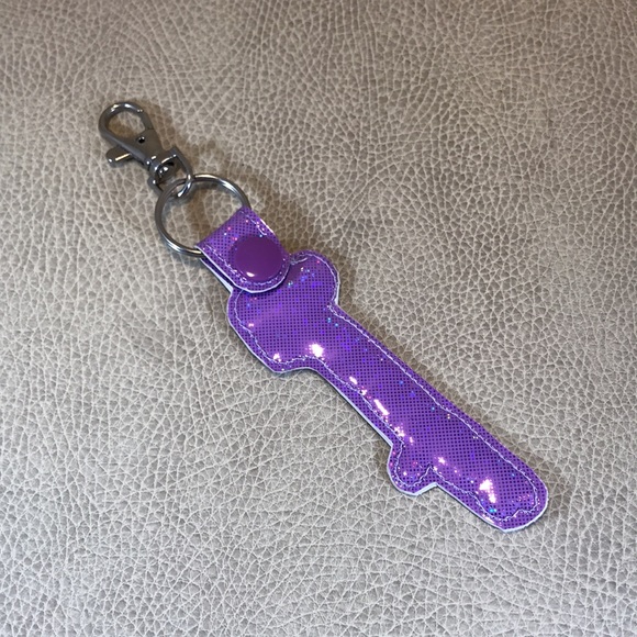 Click and Go Grandma Fob - Picture 2 of 2